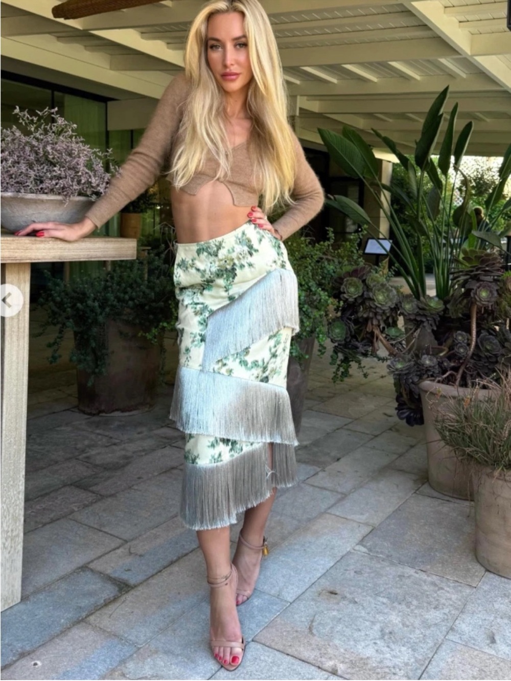 ❗️BLOGGERS FAVORITE❗️ZARA LIMITED EDITION FLORAL FRINGE SKIRT